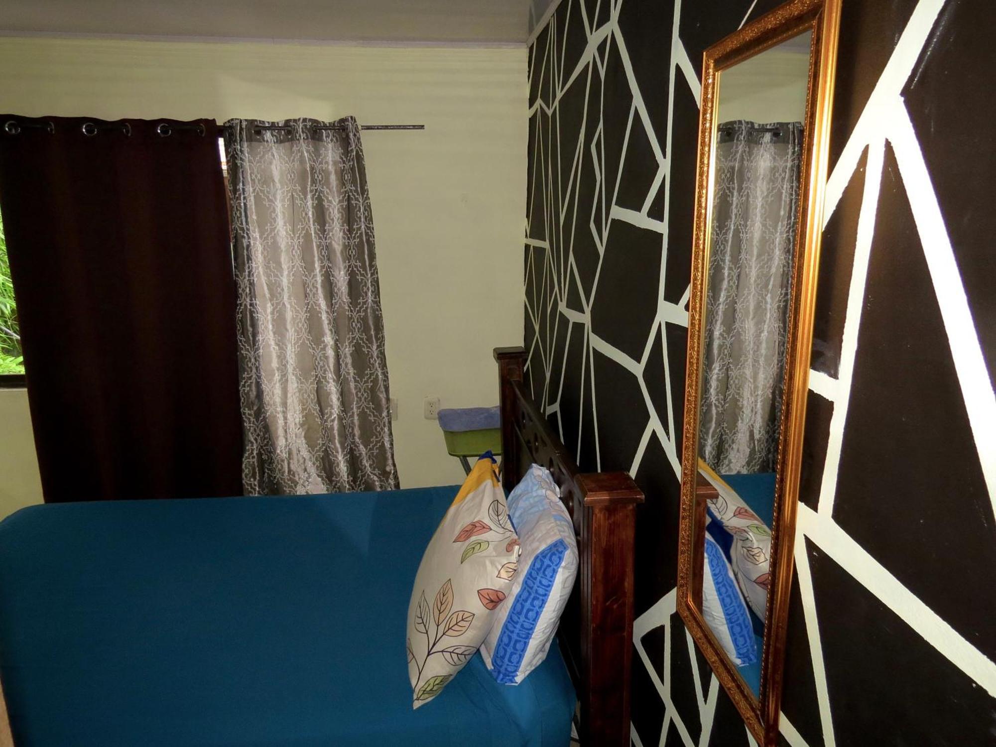 House La Rose Second Floor Apartment Manuel Antonio